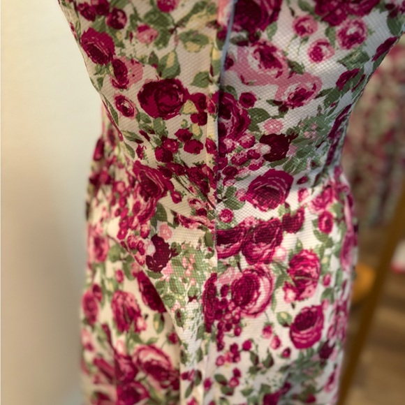 Retrospec’d Dress Built in bra! - Picture 5 of 6